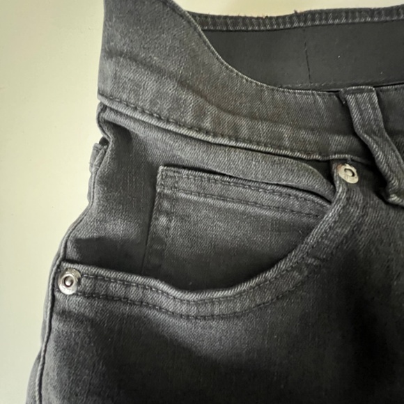 NWT: LEE Skinny High Rise - Size 10P - Picture 8 of 12